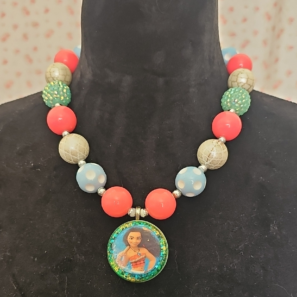 Moana Beaded Necklace with Pendant 🌠